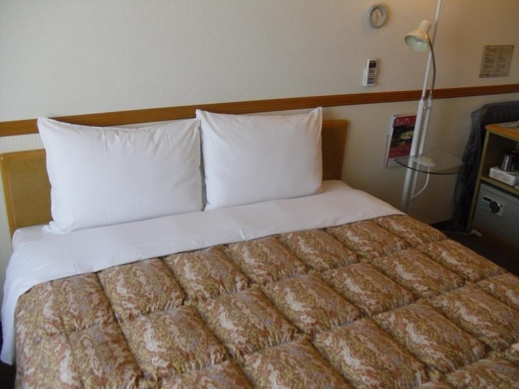 Toyoko Inn Chiba Makuhari Eksteriør billede